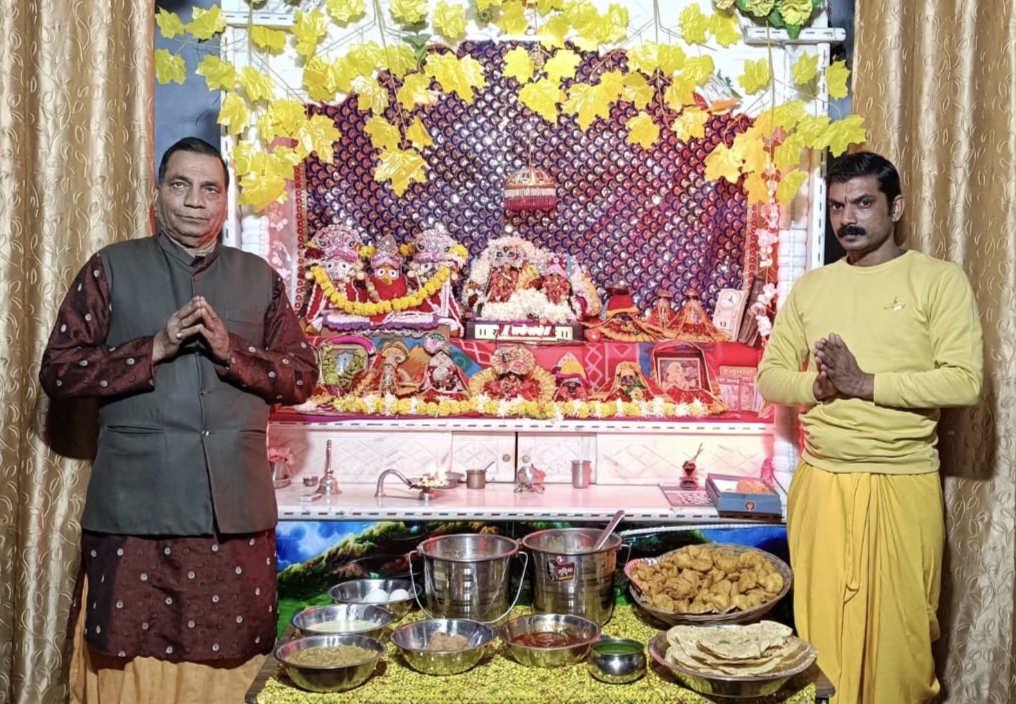 ठाकुर श्री अग्र बिहारी महाराज मंदिर में खिचड़ी महोत्सव का भव्य आयोजन