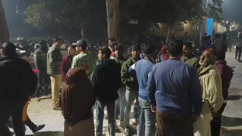 मथुरा-वृंदावन मार्ग पर दर्दनाक हादसा, एक युवक की मौत, दो घायल