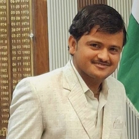 विश्व हिन्दू परिषद की बैठक में गिर्राज शर्मा बने वृंदावन के नगर मंत्री