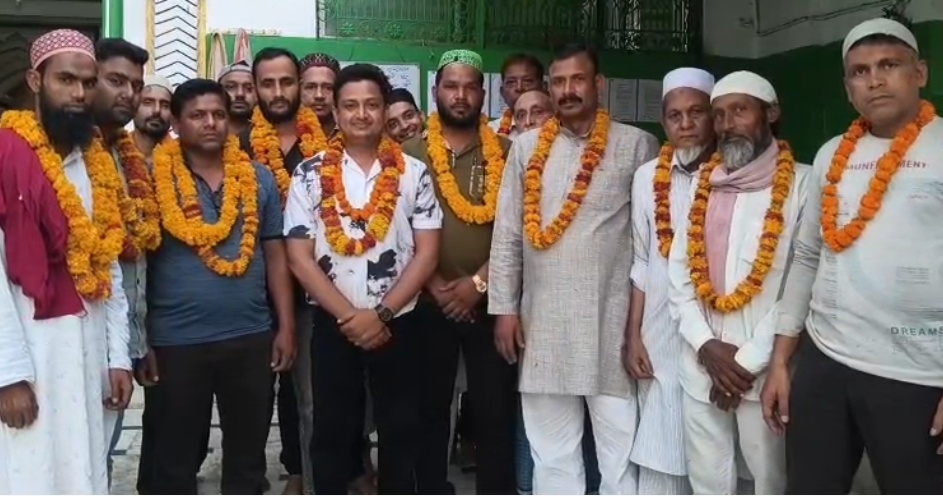 वृन्दावन जामा मस्जिद वक्फ समिति भंग, नई 12 सदस्यीय प्रबंधन समिति गठित